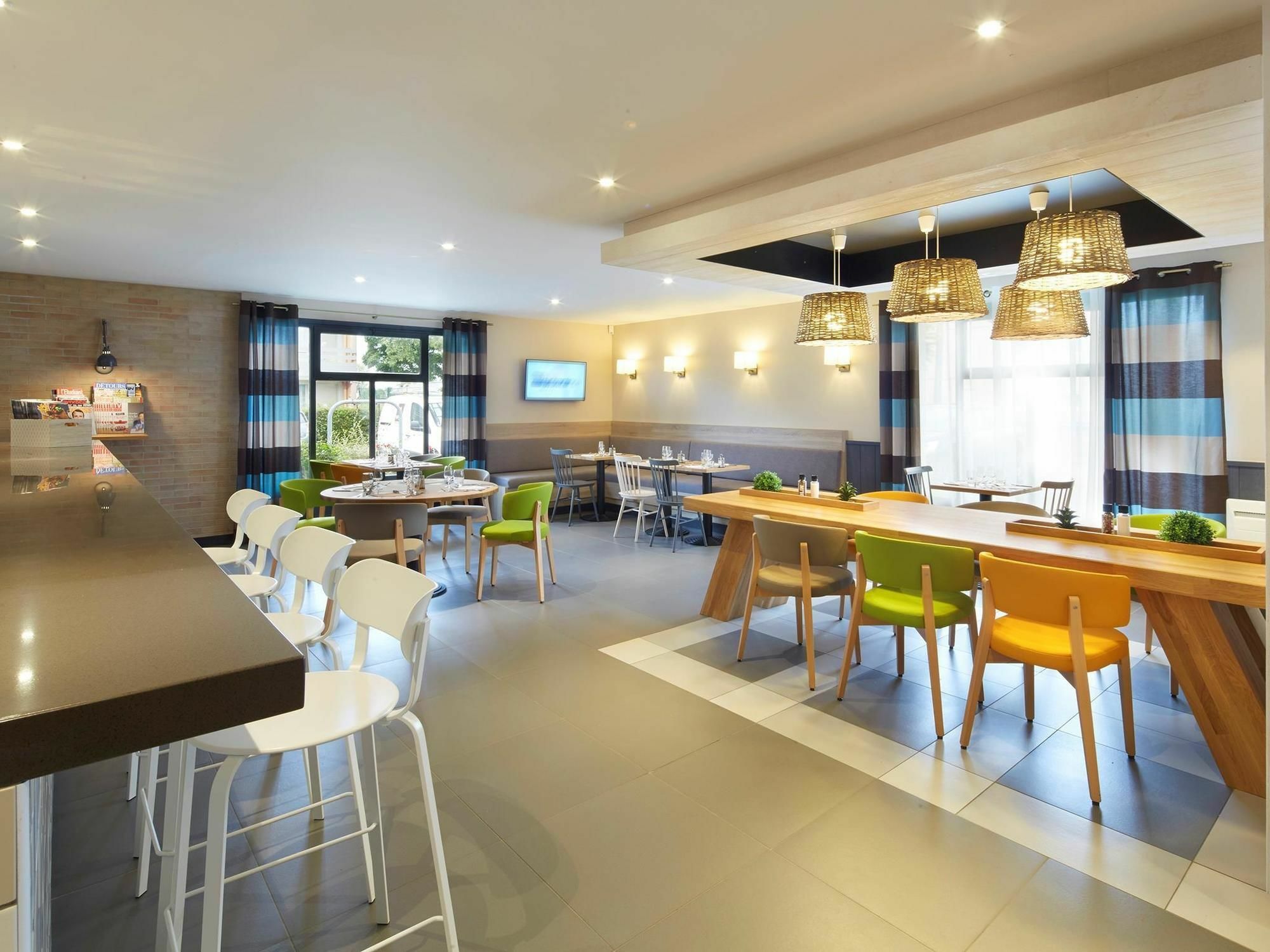 Hotel Campanile Le Mans - 3*